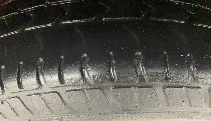 2016 Maruti Alto K10 VXI AMT, Petrol, Automatic, 55,493 km, Right Front Tyre Tread