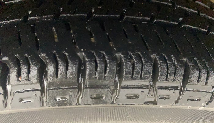 2016 Maruti Alto K10 VXI AMT, Petrol, Automatic, 55,493 km, Right Rear Tyre Tread