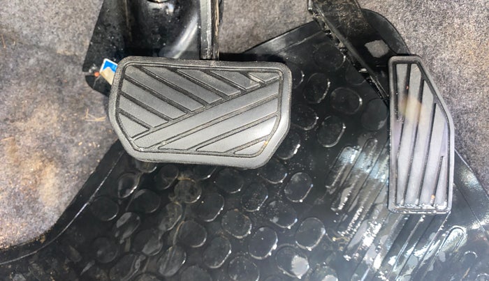 2016 Maruti Alto K10 VXI AMT, Petrol, Automatic, 55,493 km, Pedals