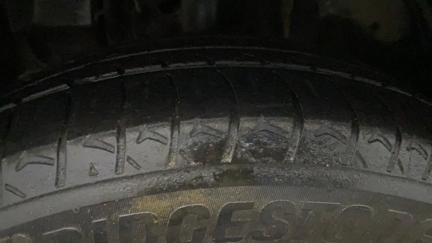2022 Tata Tiago XZ PLUS CNG, CNG, Manual, 1,11,624 km, Left Front Tyre Tread