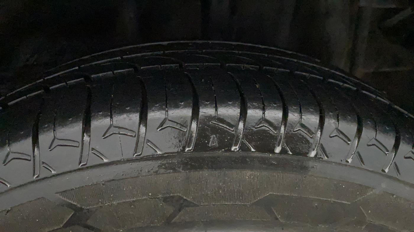 2022 Tata Tiago XZ PLUS CNG, CNG, Manual, 1,11,624 km, Left Rear Tyre Tread