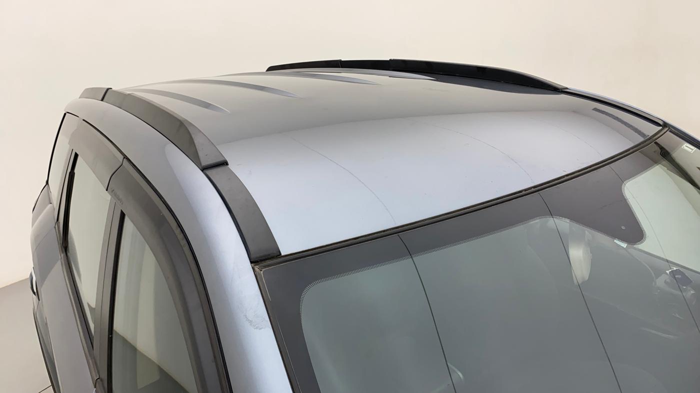 2014 Mahindra XUV500 W6, Diesel, Manual, 1,19,372 km, Roof