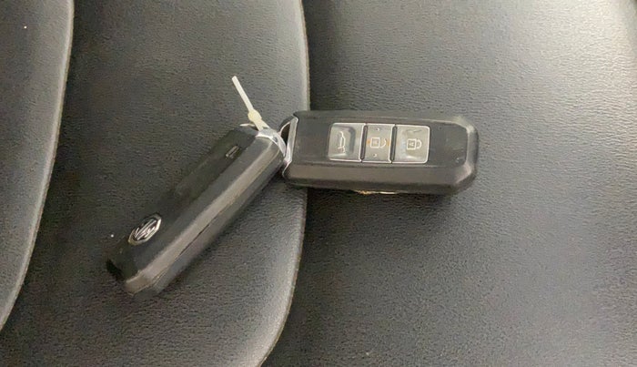 2019 MG HECTOR SHARP 2.0 DIESEL, Diesel, Manual, 75,579 km, Key Close Up