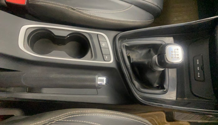 2019 MG HECTOR SHARP 2.0 DIESEL, Diesel, Manual, 75,579 km, Gear Lever