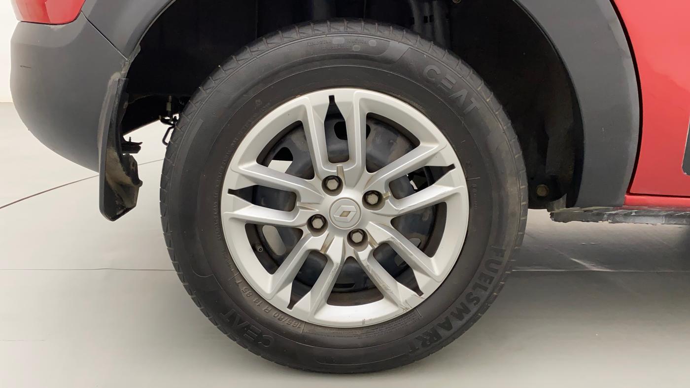 2019 Renault TRIBER RXL MT, Petrol, Manual, 43,155 km, Right Rear Wheel