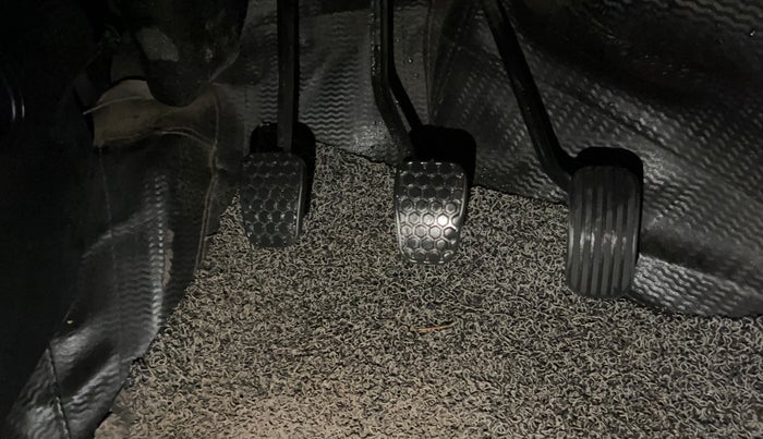 2024 Tata Tiago XT CNG, CNG, Manual, 44,879 km, Pedals