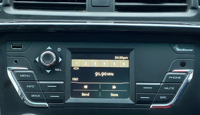 2017 Mahindra Kuv100 K6+ 6 STR, Petrol, Manual, 7,995 km, Infotainment System