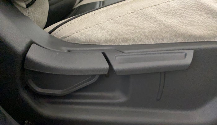 2023 Hyundai GRAND I10 NIOS ERA 1.2 KAPPA VTVT, Petrol, Manual, 12,782 km, Driver Side Adjustment Panel