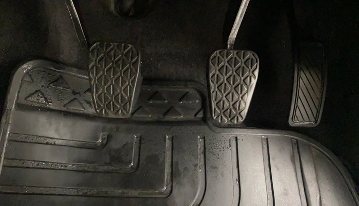 2017 Ford Ecosport TREND 1.5L DIESEL, Diesel, Manual, 1,23,476 km, Pedals