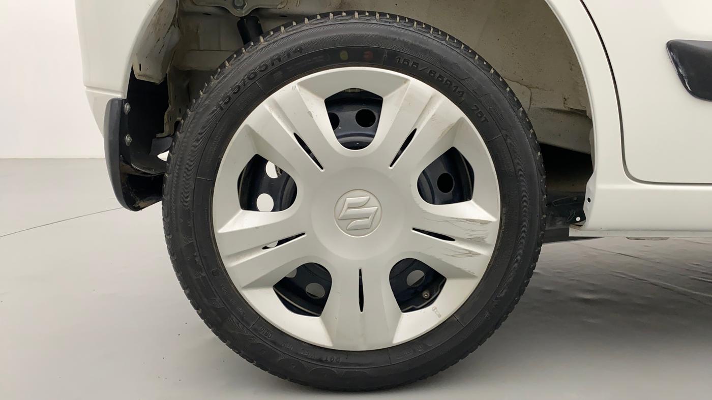 2016 Maruti Wagon R 1.0 VXI AMT, Petrol, Automatic, 27,300 km, Right Rear Wheel