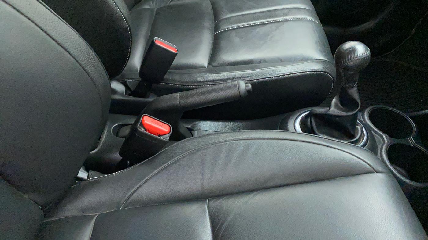 2018 Honda BR-V 1.5L I-VTEC VX, Petrol, Manual, 19,733 km, Gear Lever