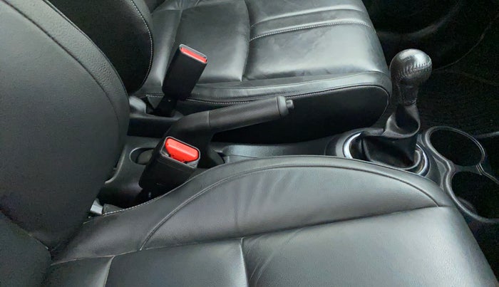 2018 Honda BR-V 1.5L I-VTEC VX, Petrol, Manual, 19,733 km, Gear Lever
