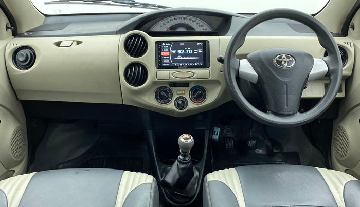 2012 Toyota Etios Liva D 4D GD SP, Diesel, Manual, 1,02,683 km, Dashboard