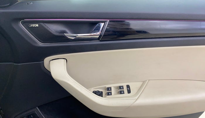 2017 Skoda Kodiaq STYLE 2.0 TDI 4X4 AT, Diesel, Automatic, 68,521 km, Driver Side Door Panels Control