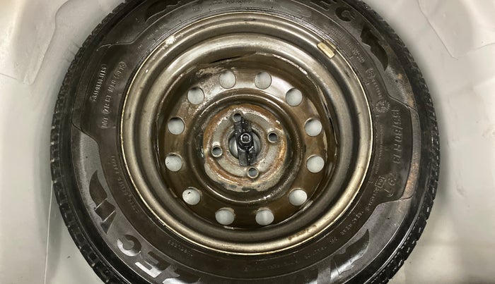 2015 Hyundai i10 MAGNA 1.1, Petrol, Manual, 28,251 km, Spare Tyre