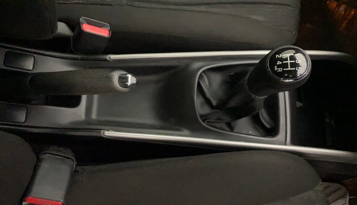 2017 Maruti Baleno ALPHA PETROL 1.2, Petrol, Manual, 74,553 km, Gear Lever