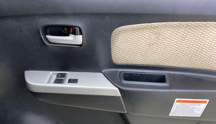2018 Maruti Wagon R 1.0 LXI CNG, CNG, Manual, 79,896 km, Driver Side Door Panels Control