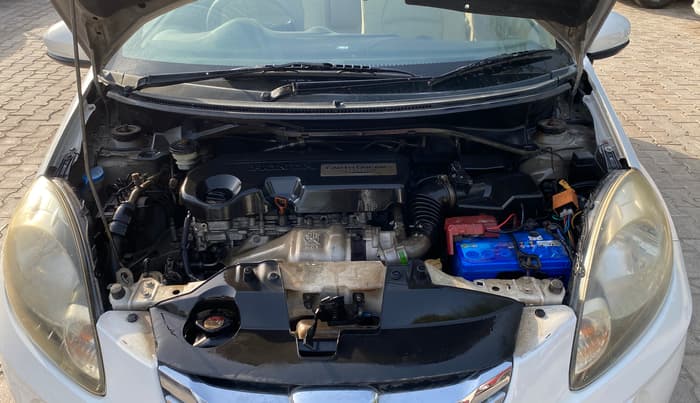 2015 Honda Amaze 1.5L I-DTEC S, Diesel, Manual, 1,45,250 km, Engine View