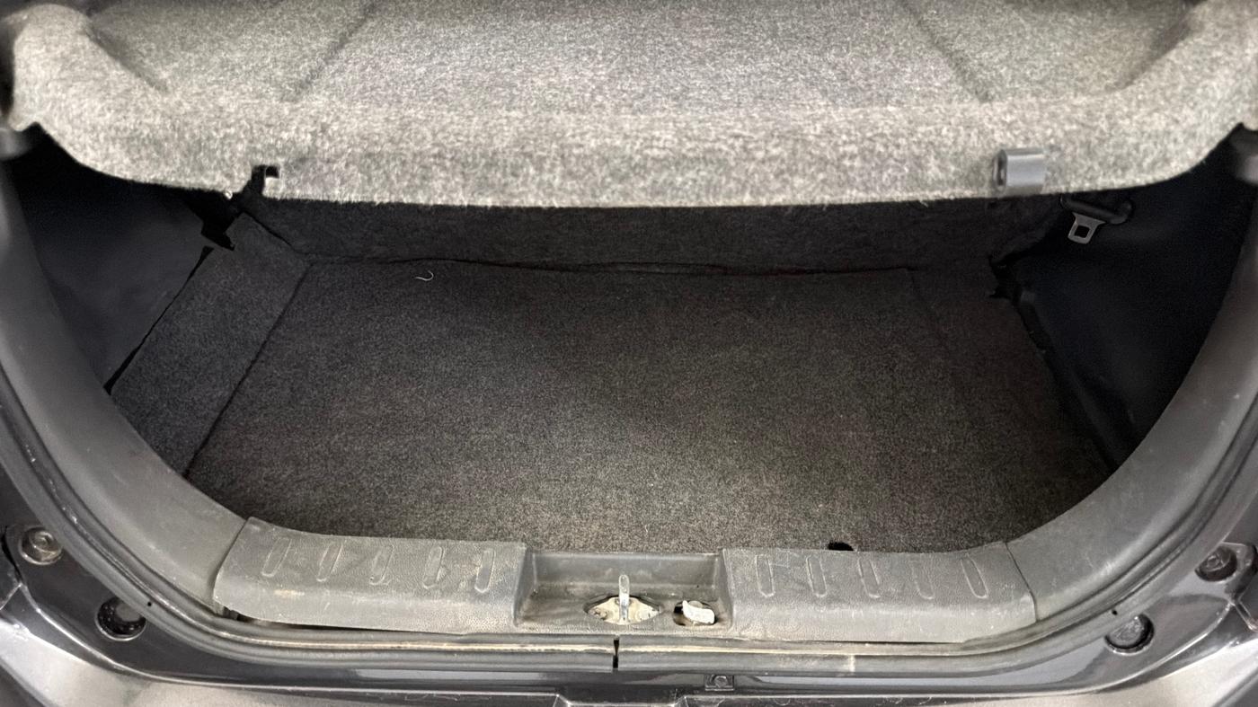 2015 Maruti Alto K10 VXI, Petrol, Manual, 82,149 km, Boot Inside