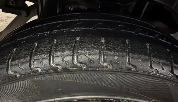 2015 Maruti Alto K10 VXI, Petrol, Manual, 82,149 km, Right Rear Tyre Tread