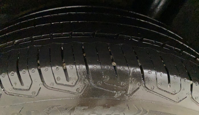 2018 Maruti Baleno ZETA CVT PETROL 1.2, Petrol, Automatic, 61,450 km, Left Rear Tyre Tread