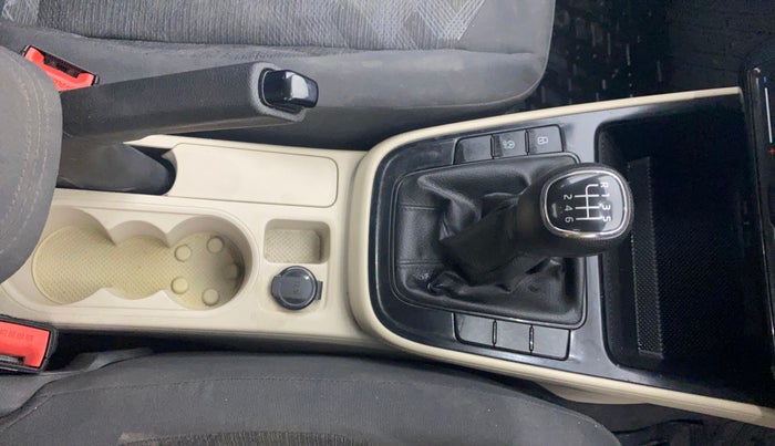 2022 Skoda SLAVIA AMBITION 1.0L TSI MT, Petrol, Manual, 13,874 km, Gear Lever