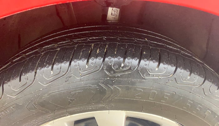 2022 Skoda SLAVIA AMBITION 1.0L TSI MT, Petrol, Manual, 13,874 km, Right Front Tyre Tread