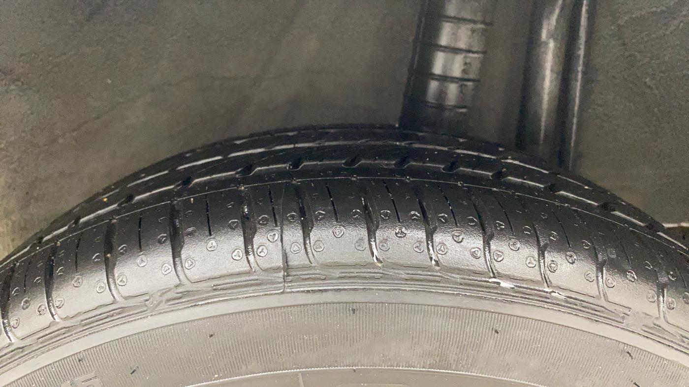 2016 Nissan Micra XV CVT, Petrol, Automatic, 1,36,814 km, Left Rear Tyre Tread