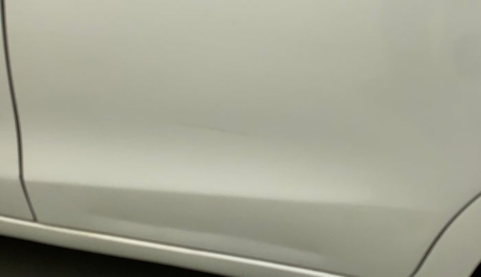 2014 Maruti Celerio VXI CNG, CNG, Manual, 1,03,434 km, Rear left door - Slightly dented