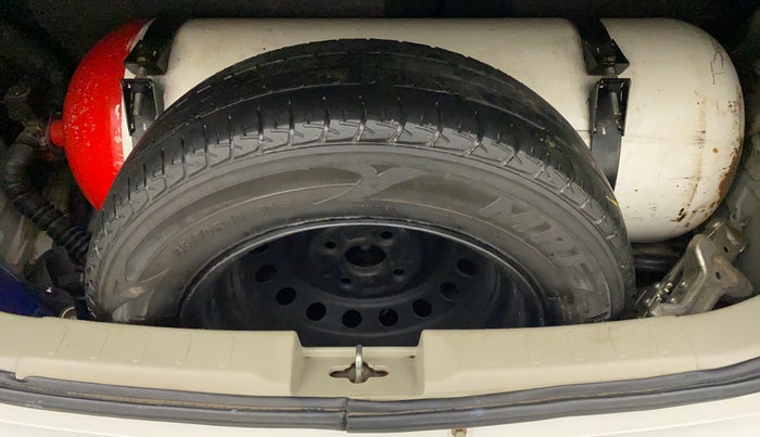 2014 Maruti Celerio VXI CNG, CNG, Manual, 1,03,434 km, Spare Tyre