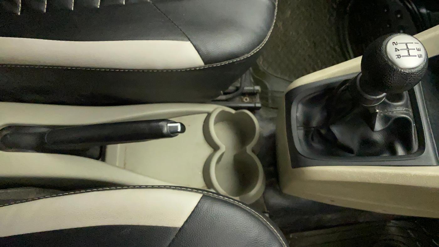 2014 Maruti Celerio VXI CNG, CNG, Manual, 1,03,434 km, Gear Lever