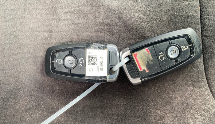 2020 Ford FREESTYLE TITANIUM PLUS 1.2 PETROL, Petrol, Manual, 29,087 km, Key Close Up