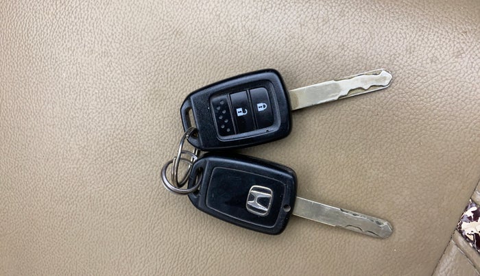 2015 Honda City 1.5L I-VTEC V MT, Petrol, Manual, 52,560 km, Key Close Up