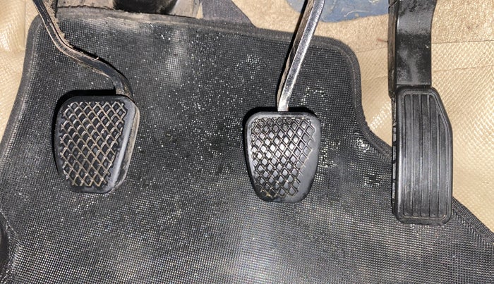 2015 Honda City 1.5L I-VTEC V MT, Petrol, Manual, 52,560 km, Pedals