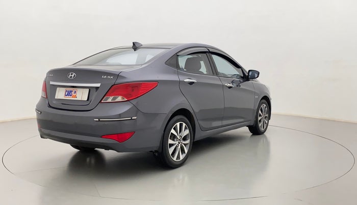 2016 Hyundai Verna FLUIDIC 1.6 SX VTVT, Petrol, Manual, 85,892 km, Right Back Diagonal