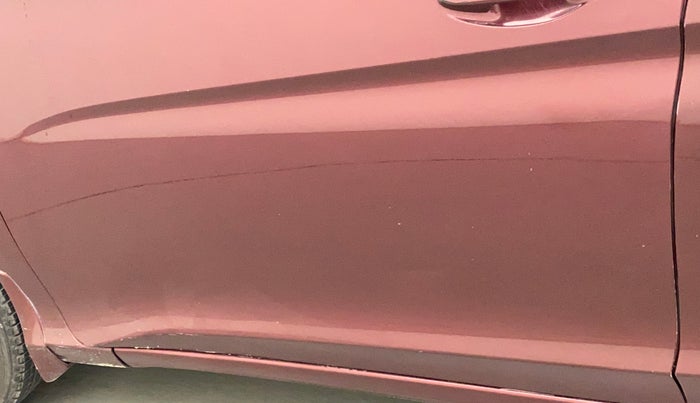 2018 Honda City 1.5L I-DTEC SV, Diesel, Manual, 73,514 km, Front passenger door - Minor scratches
