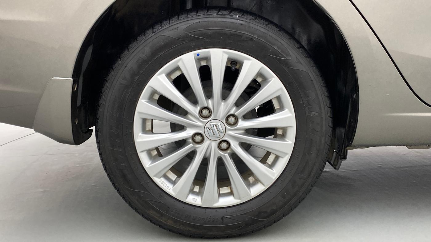 2019 Maruti Ciaz 1.5 ZETA VVT SHVS AT, Petrol, Automatic, 19,812 km, Right Rear Wheel