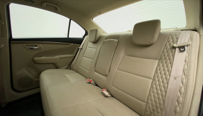 2019 Maruti Ciaz 1.5 ZETA VVT SHVS AT, Petrol, Automatic, 19,812 km, Right Side Rear Door Cabin