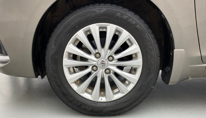 2019 Maruti Ciaz 1.5 ZETA VVT SHVS AT, Petrol, Automatic, 19,812 km, Left Front Wheel