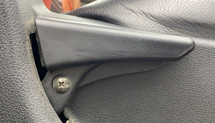 2016 Tata Tiago XM PETROL, Petrol, Manual, 55,733 km, Driver Side Adjustment Panel