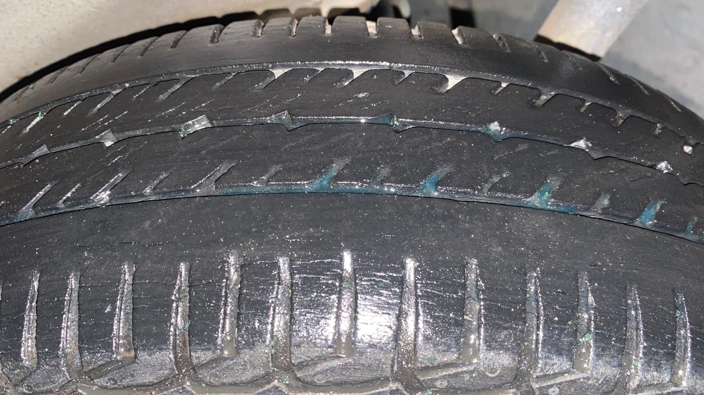 2014 Maruti Wagon R 1.0 VXI, Petrol, Manual, 81,173 km, Left Rear Tyre Tread