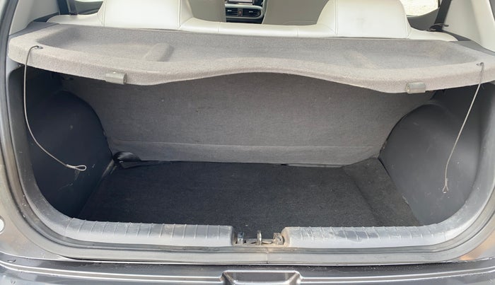 2020 Hyundai GRAND I10 NIOS SPORTZ AMT 1.2 KAPPA VTVT, Petrol, Automatic, 56,265 km, Boot Inside