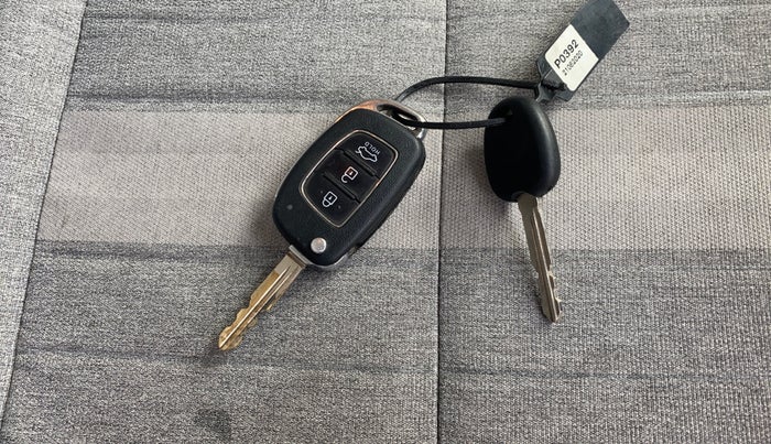 2020 Hyundai GRAND I10 NIOS SPORTZ AMT 1.2 KAPPA VTVT, Petrol, Automatic, 56,265 km, Key Close Up