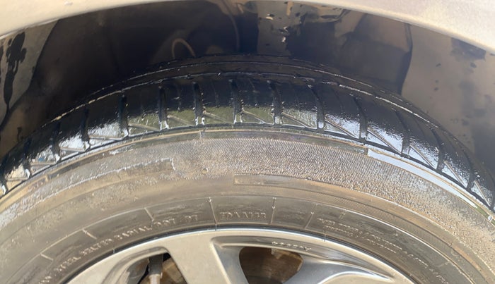 2020 Hyundai GRAND I10 NIOS SPORTZ AMT 1.2 KAPPA VTVT, Petrol, Automatic, 56,265 km, Right Front Tyre Tread