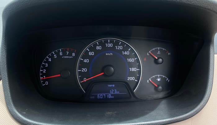 2015 Hyundai Grand i10 SPORTZ 1.2 KAPPA VTVT, Petrol, Manual, 60,718 km, Odometer Image