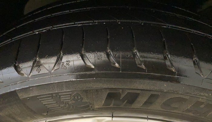 2016 Ford Ecosport TITANIUM 1.5L PETROL, Petrol, Manual, 63,038 km, Right Front Tyre Tread