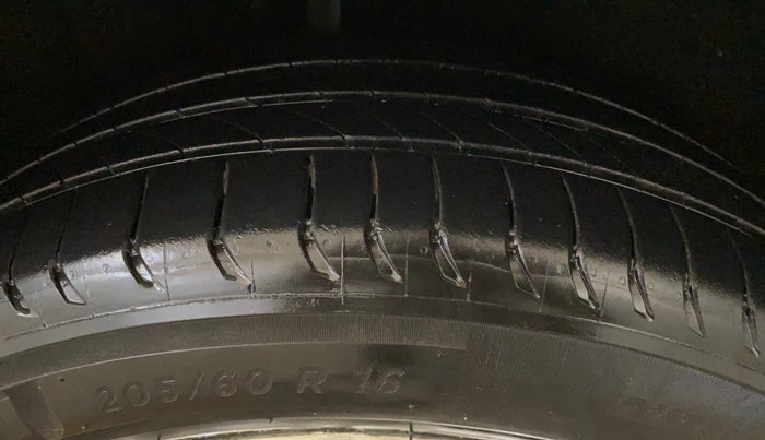 2016 Ford Ecosport TITANIUM 1.5L PETROL, Petrol, Manual, 63,038 km, Right Rear Tyre Tread