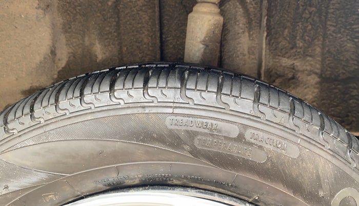 2019 Renault Kwid RXL 1.0 AMT, Petrol, Automatic, 29,041 km, Left Rear Tyre Tread