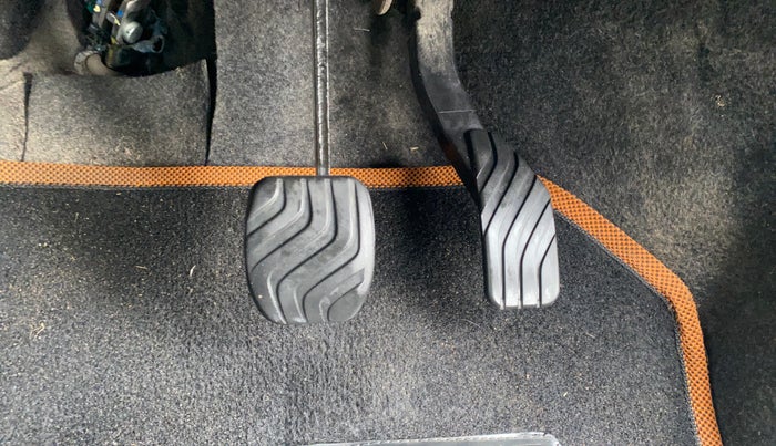 2019 Renault Kwid RXL 1.0 AMT, Petrol, Automatic, 29,041 km, Pedals