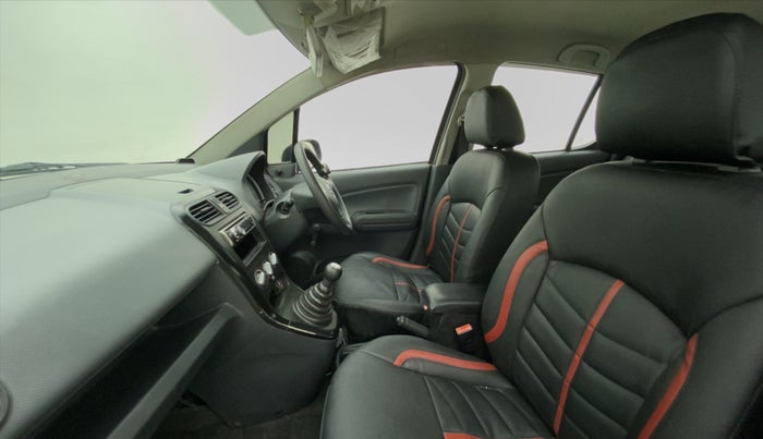 2010 Maruti Ritz LXI, Petrol, Manual, 72,199 km, Right Side Front Door Cabin